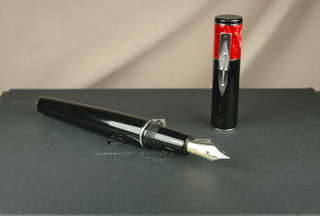 Pre-Owned Pens: 6491: Delta: Icon Fusion